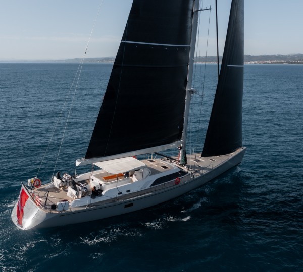 sailing yacht l'hippocampe